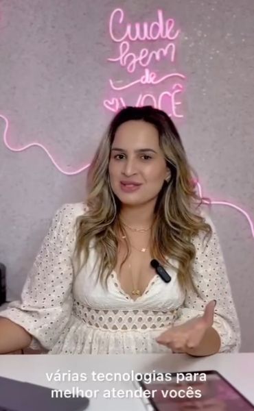 Vídeo da Dra. Nidiane no consultório